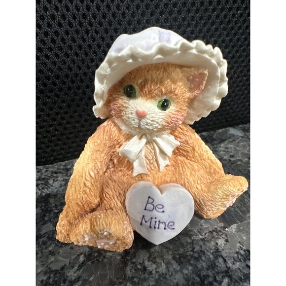 Cute Ceramic Cat Figurines Holding Rose Pink Bow & Green Striped Basket Set - Picture 12 of 16